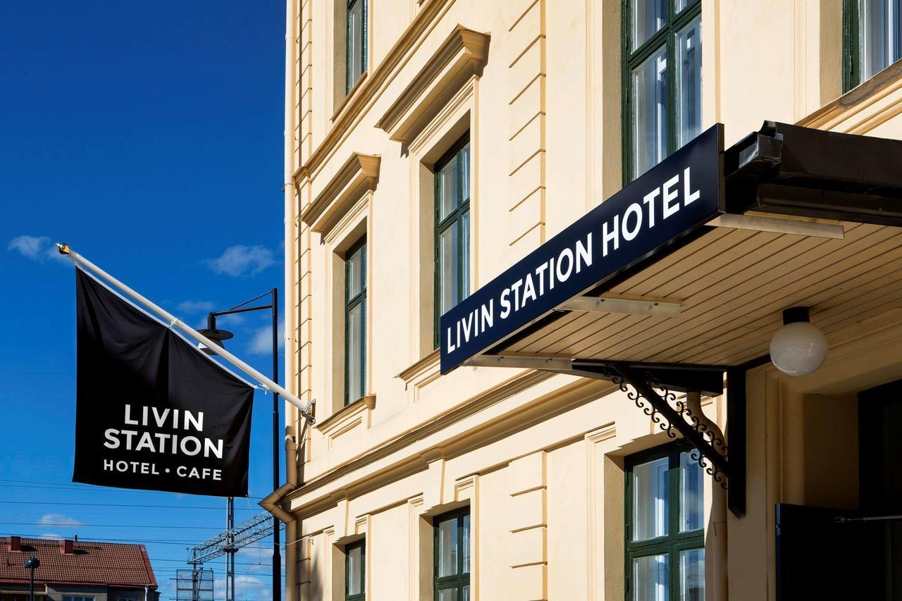 Livin Station Hotel Orebro Exterior photo
